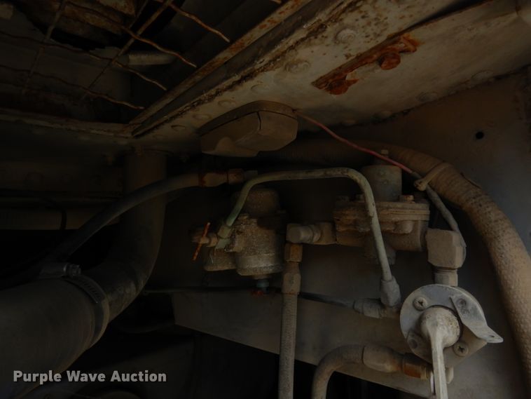 image for item DG6457 1989 MCI MC9 coach bus