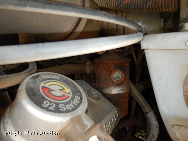 image for item DG6457 1989 MCI MC9 coach bus