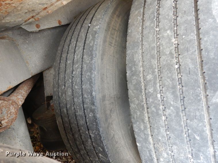 image for item DG6457 1989 MCI MC9 coach bus