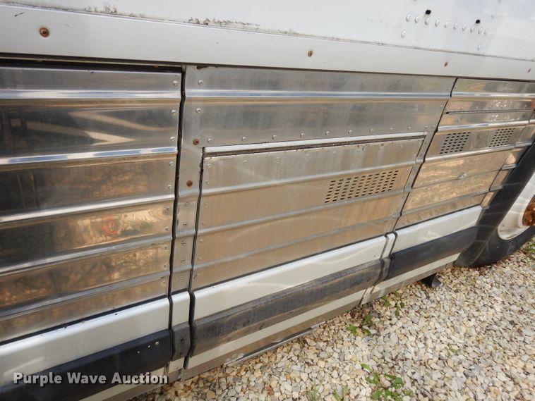 image for item DG6457 1989 MCI MC9 coach bus