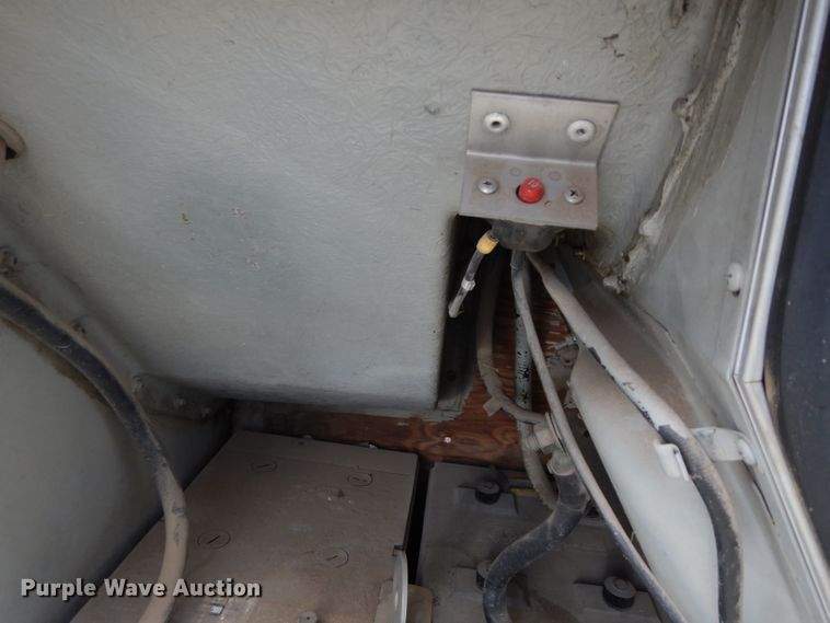 image for item DG6457 1989 MCI MC9 coach bus