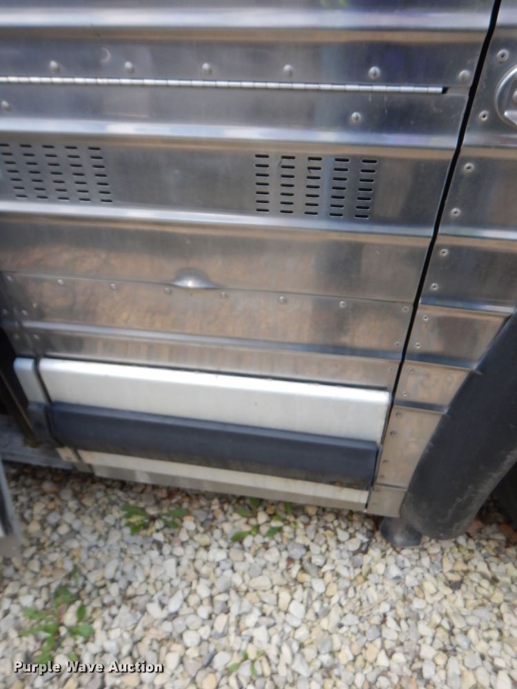 image for item DG6457 1989 MCI MC9 coach bus