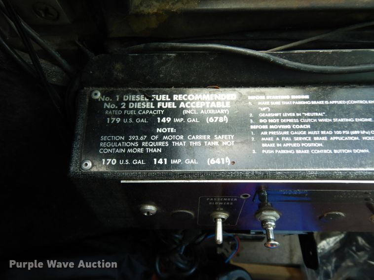 image for item DG6457 1989 MCI MC9 coach bus