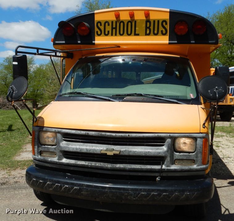 image for item DG6458 2001 Chevrolet Express school bus