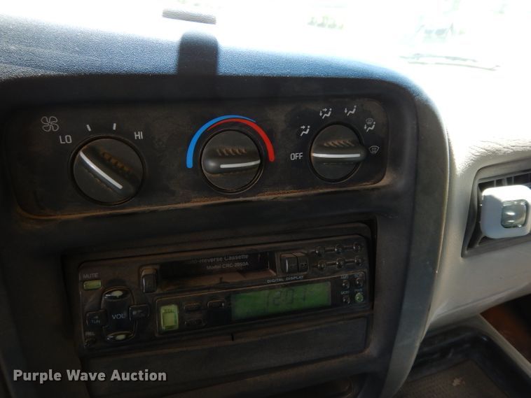 image for item DG6458 2001 Chevrolet Express school bus