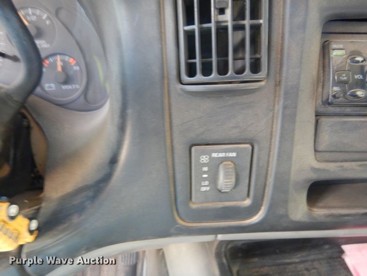 image for item DG6458 2001 Chevrolet Express school bus