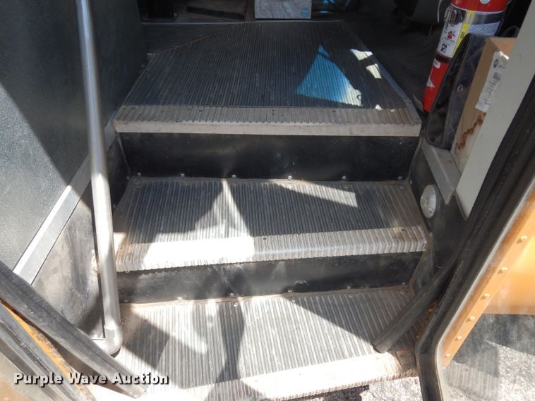 image for item DG6458 2001 Chevrolet Express school bus