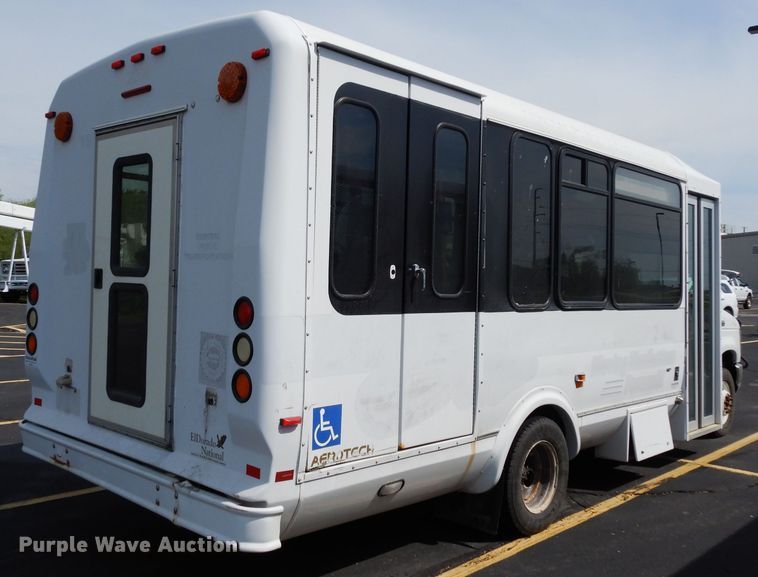 image for item DG6463 2011 Ford Econoline E450 Super Duty Aerotech shuttle bus