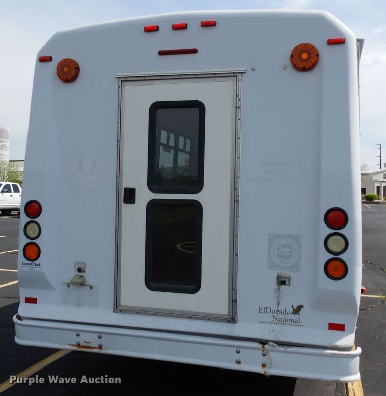 image for item DG6463 2011 Ford Econoline E450 Super Duty Aerotech shuttle bus