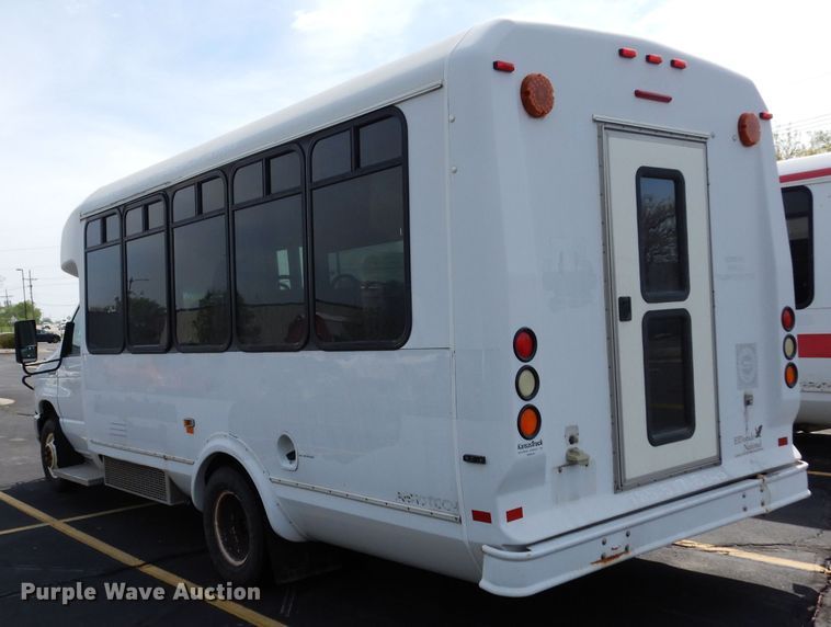 image for item DG6463 2011 Ford Econoline E450 Super Duty Aerotech shuttle bus