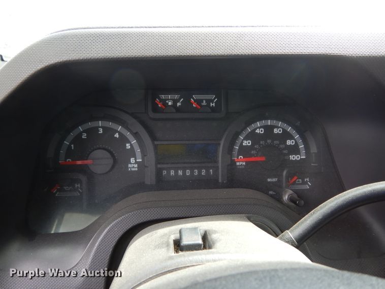 image for item DG6463 2011 Ford Econoline E450 Super Duty Aerotech shuttle bus