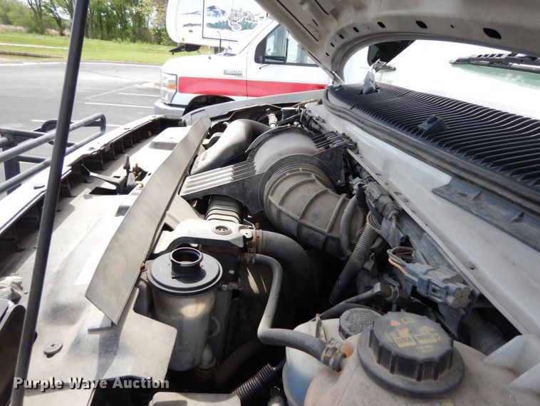 image for item DG6463 2011 Ford Econoline E450 Super Duty Aerotech shuttle bus