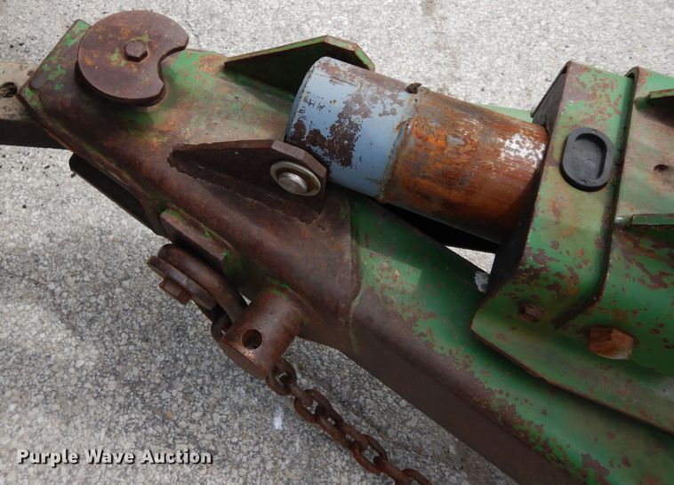 image for item DG6493 John Deere 785 manure spreader