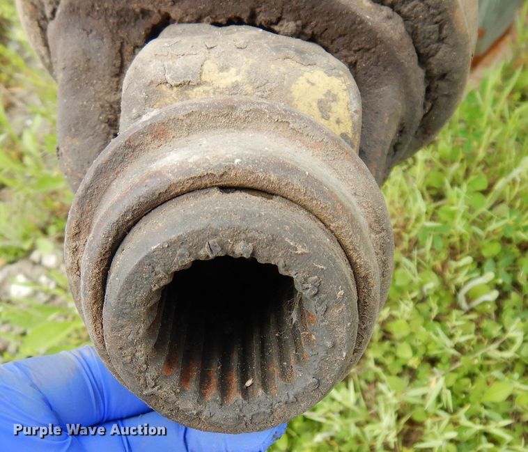 image for item DG6494 John Deere 780 manure spreader