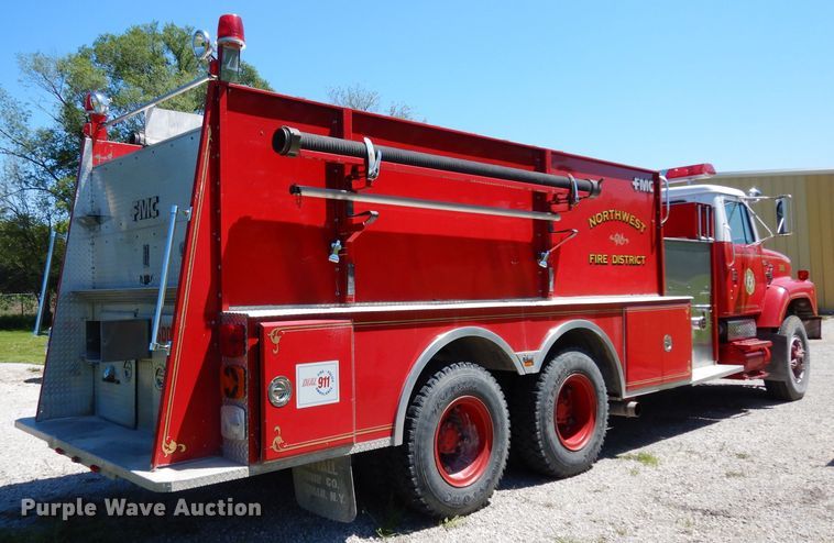 image for item DG6495 1987 International S2600 pumper fire truck