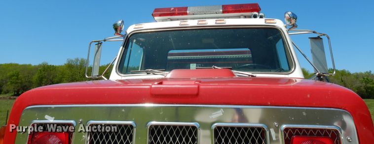 image for item DG6495 1987 International S2600 pumper fire truck