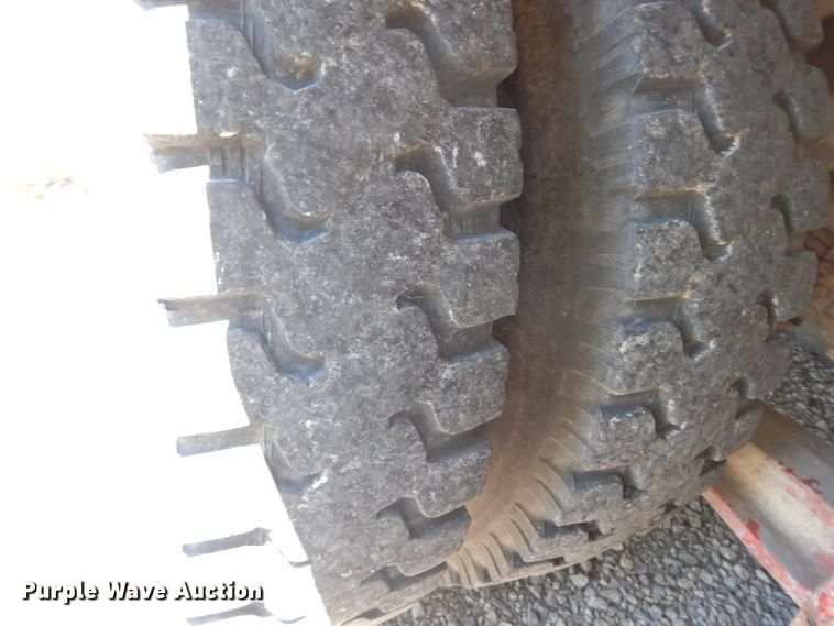 image for item DG6495 1987 International S2600 pumper fire truck