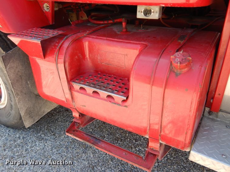 image for item DG6495 1987 International S2600 pumper fire truck