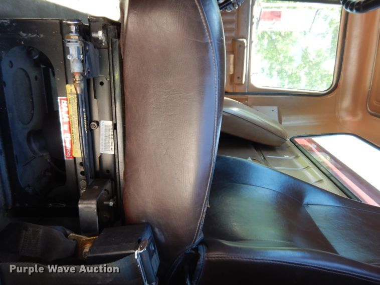 image for item DG6495 1987 International S2600 pumper fire truck