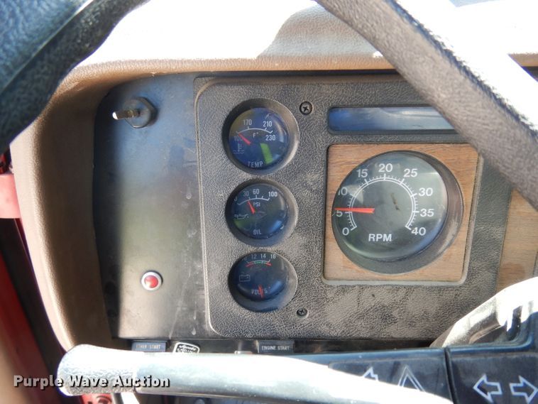 image for item DG6495 1987 International S2600 pumper fire truck