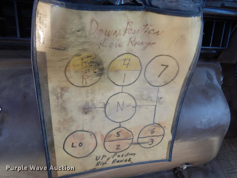 image for item DG6495 1987 International S2600 pumper fire truck