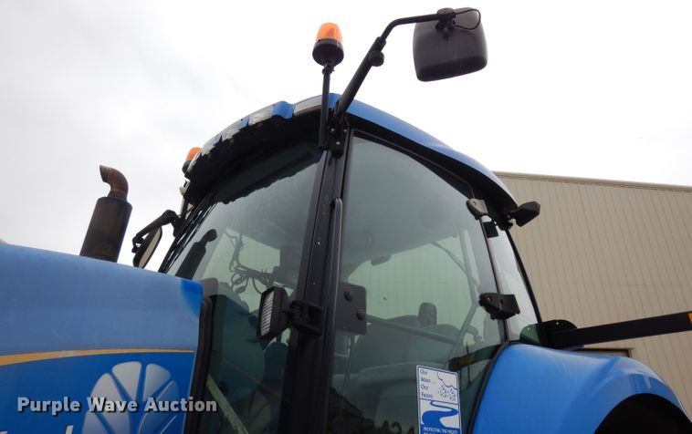 image for item DG6498 New Holland TG215 tractor