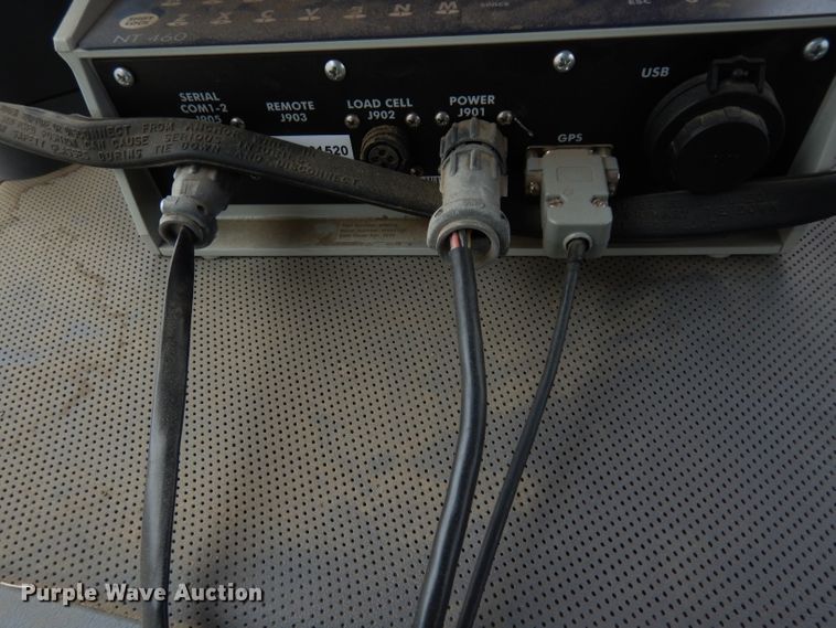 image for item DG6498 New Holland TG215 tractor