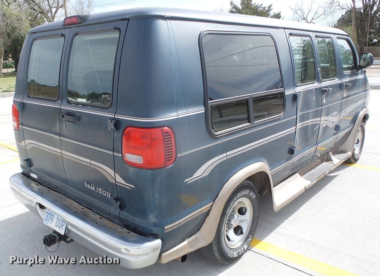 image for item DH4906 1998 Dodge Ram 1500  handicap accessible van