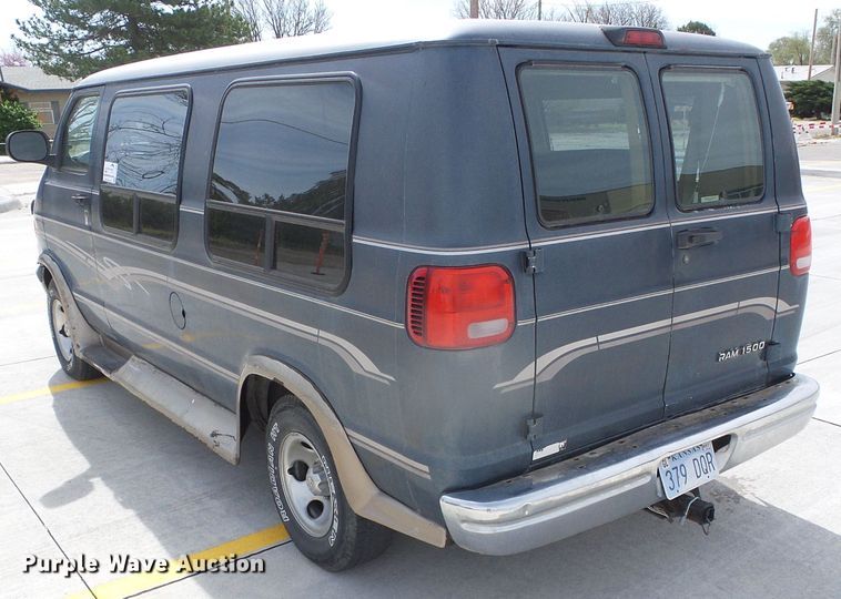 image for item DH4906 1998 Dodge Ram 1500  handicap accessible van