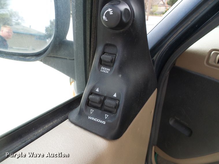 image for item DH4906 1998 Dodge Ram 1500  handicap accessible van