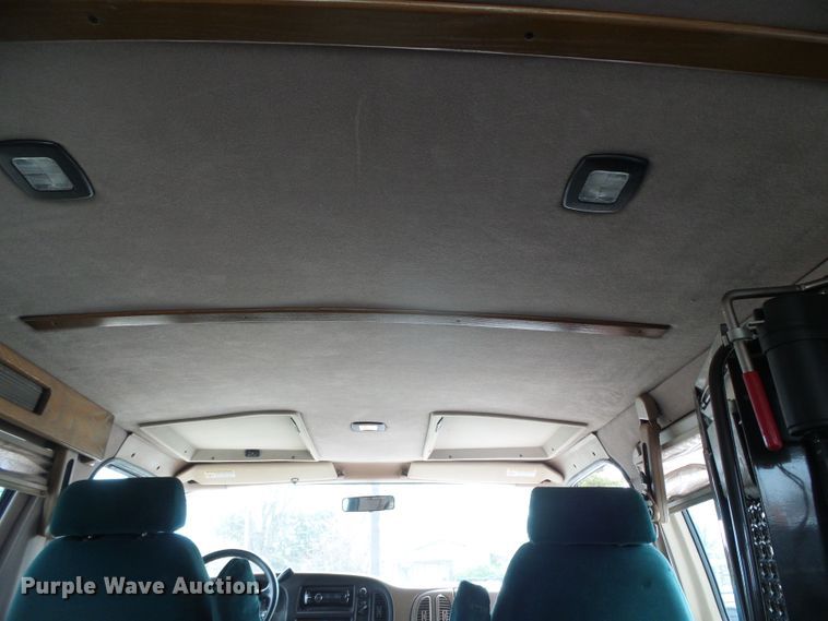 image for item DH4906 1998 Dodge Ram 1500  handicap accessible van