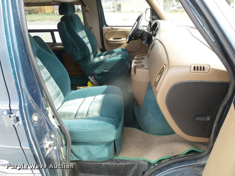 image for item DH4906 1998 Dodge Ram 1500  handicap accessible van