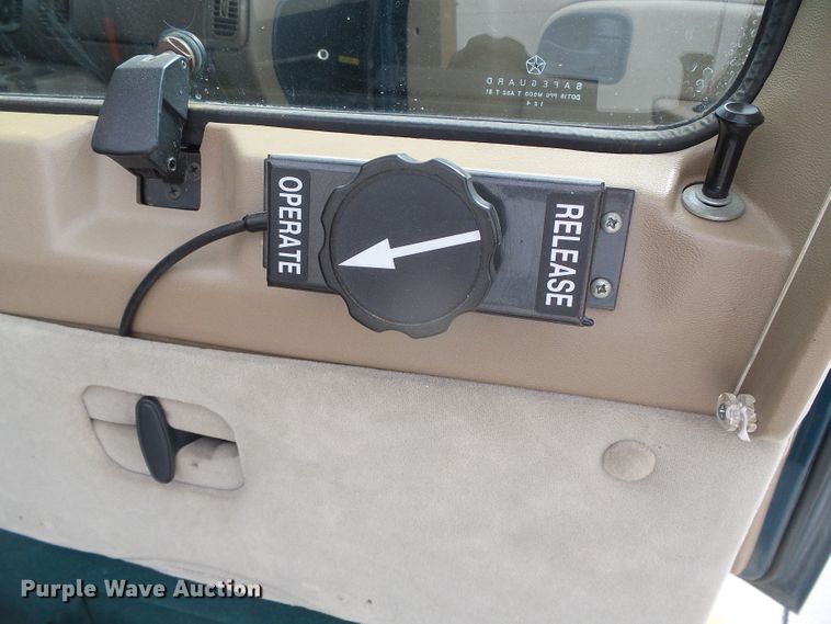 image for item DH4906 1998 Dodge Ram 1500  handicap accessible van