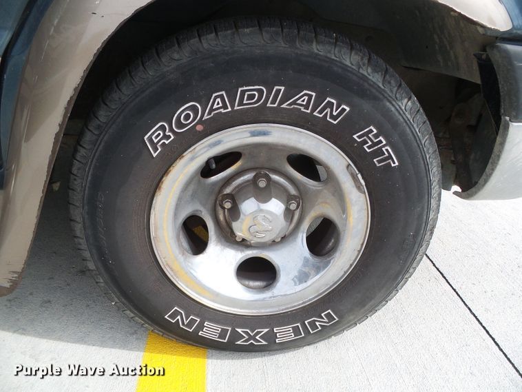 image for item DH4906 1998 Dodge Ram 1500  handicap accessible van