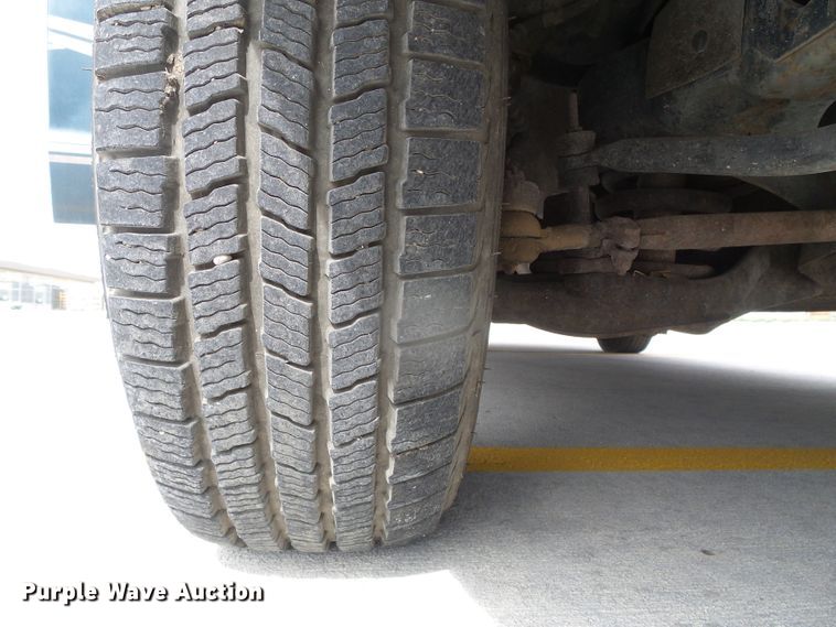 image for item DH4906 1998 Dodge Ram 1500  handicap accessible van