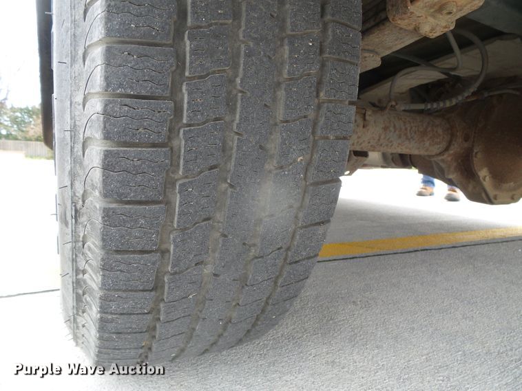 image for item DH4906 1998 Dodge Ram 1500  handicap accessible van