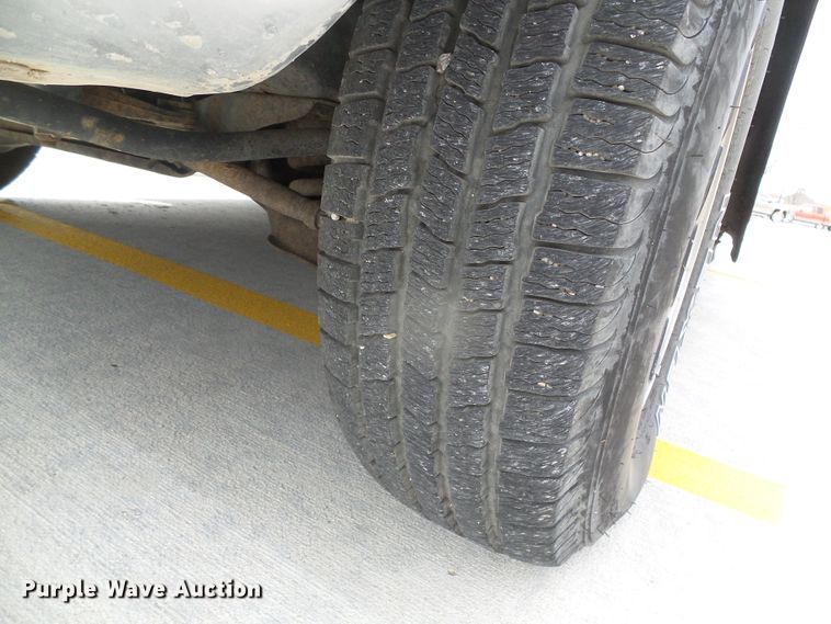 image for item DH4906 1998 Dodge Ram 1500  handicap accessible van