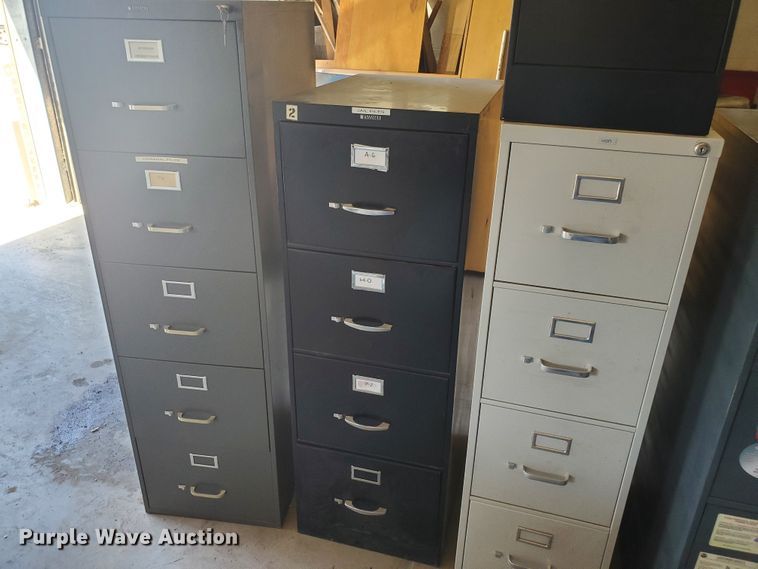 image for item DJ3111 (8) file cabinets