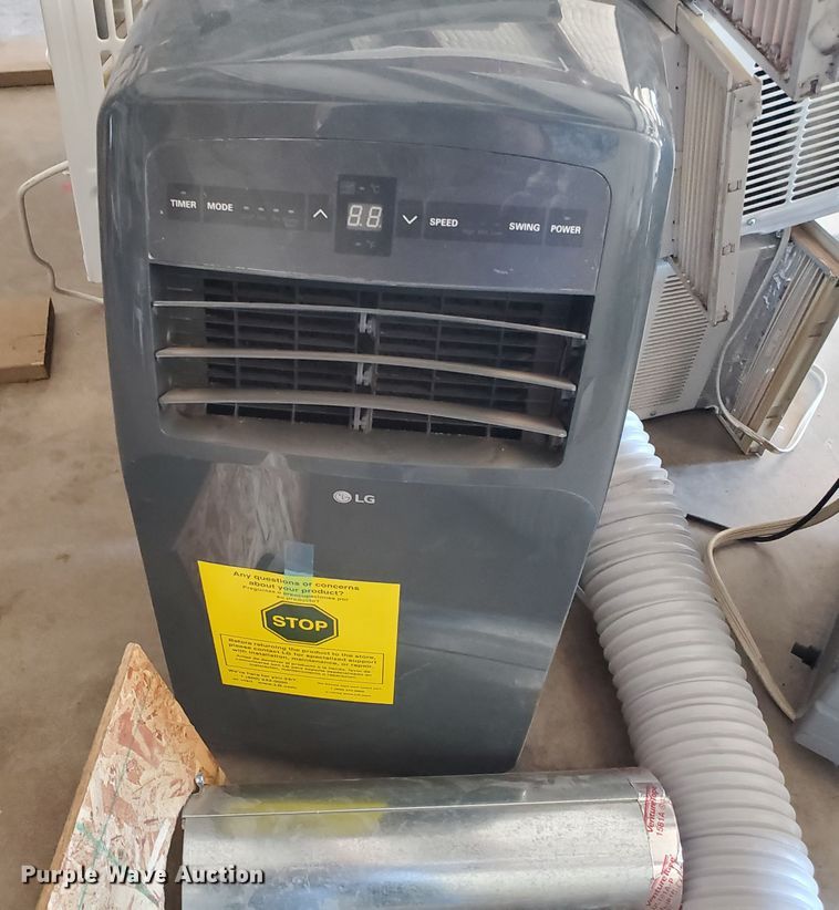 image for item DJ3112 (9) window AC units