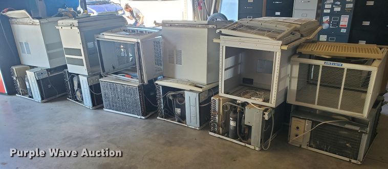 image for item DJ3113 (11) window AC units