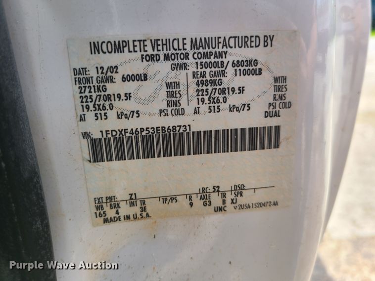 image for item FX9509 2003 Ford F450 Super Duty flatbed truck