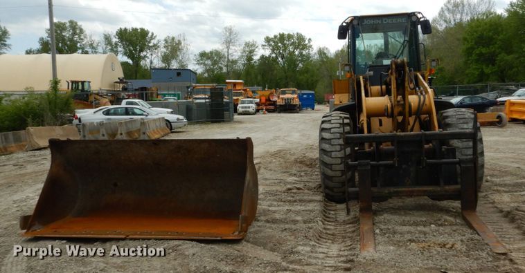 image for item GB9992 2003 John Deere 544H  wheel loader