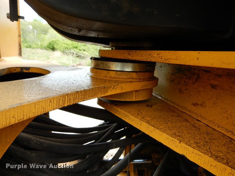 image for item GB9992 2003 John Deere 544H  wheel loader