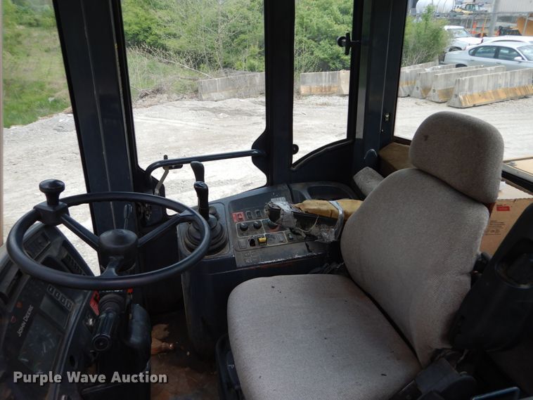 image for item GB9992 2003 John Deere 544H  wheel loader