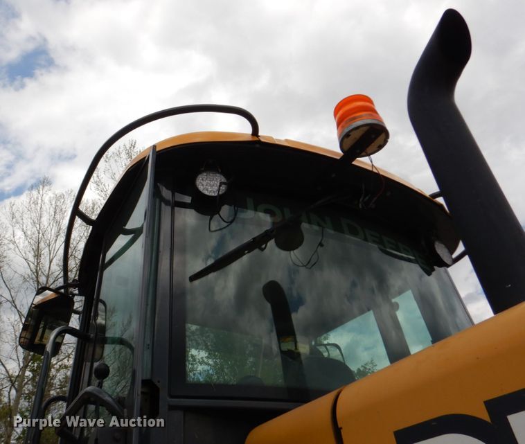 image for item GB9992 2003 John Deere 544H  wheel loader