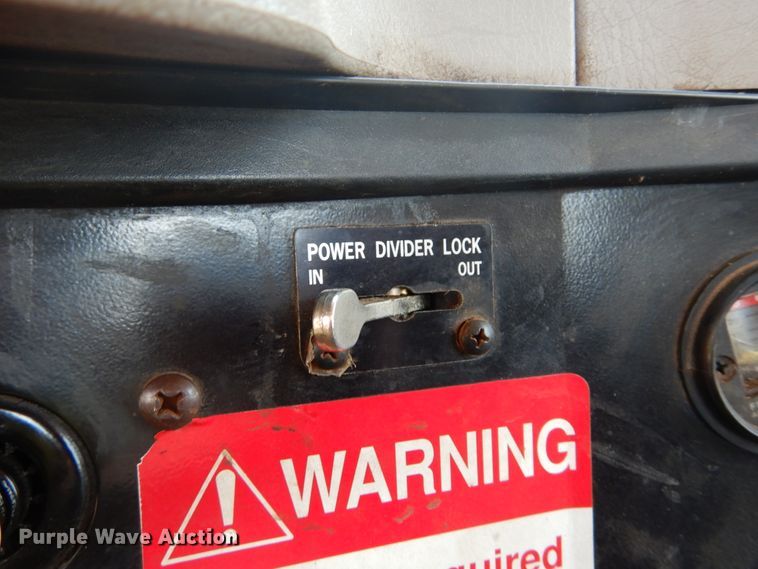 image for item GB9995 2002 International 2554  truck cab and chassis