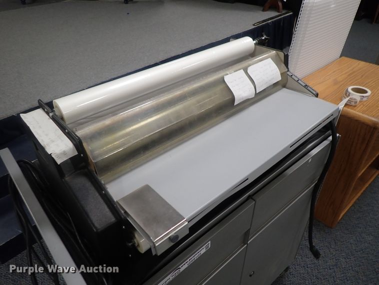 image for item GR9105 Graphic 3 laminator