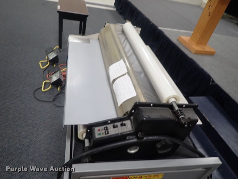 image for item GR9105 Graphic 3 laminator