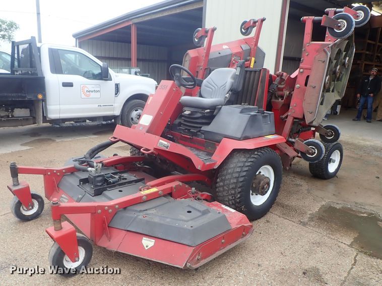 image for item GR9136 Toro Groundmaster 580D lawn mower