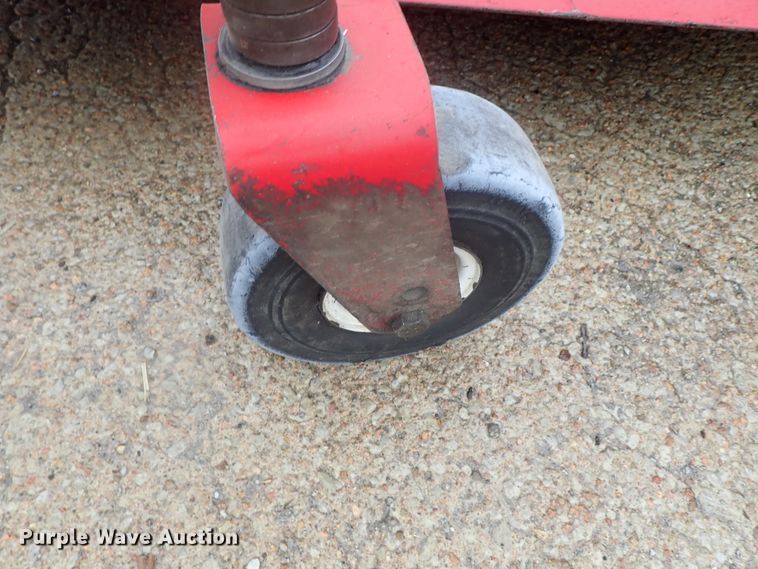 image for item GR9136 Toro Groundmaster 580D lawn mower